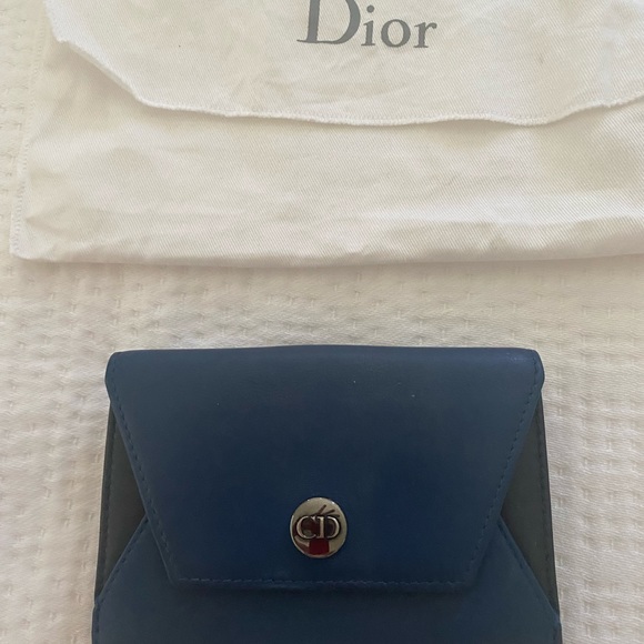 Christian Dior Wallet - Picture 8 of 9